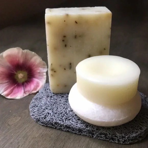 Set of 3 PEPPERMINT CANDY shampoo bar & conditioner bar glycerin cleansing soap - Picture 2 of 6